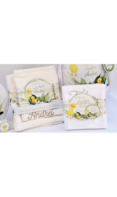Trusou botez cu ratuste, narcise si flori de margaritar Mac Mac 24